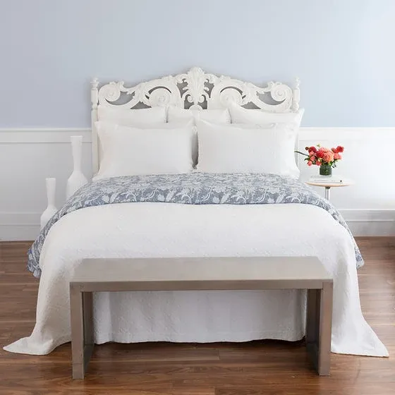 Rochelle | Matelassé – 100% Long-Staple Cotton by St Genève