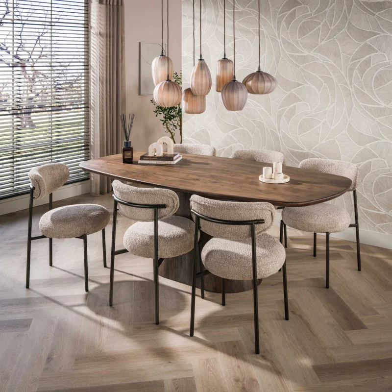 Esstisch Central dänisch oval / Massiv Akazie braun