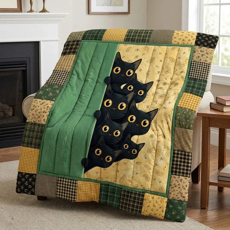 Peekaboo Cat Bamboo Quilt Blanket
