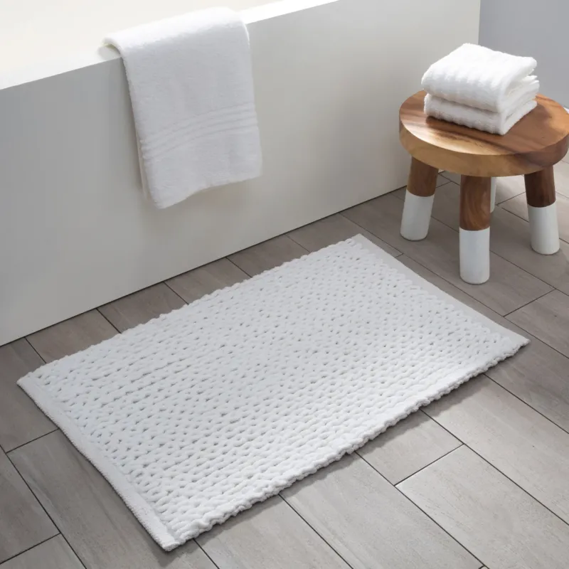 Braided Cotton Blend 20"x32" 1920 GSM Bath Mat